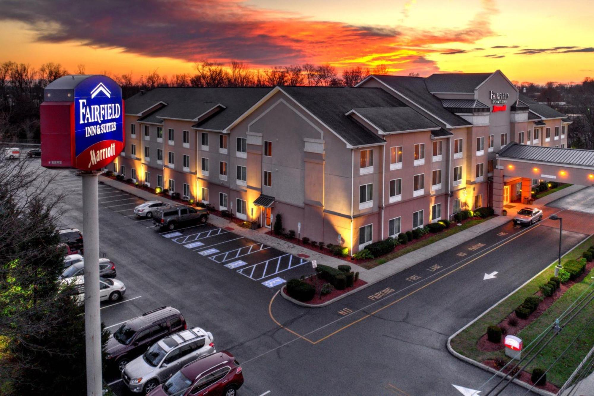 Fairfield Inn & Suites By Marriott Edison - South Plainfield Екстер'єр фото